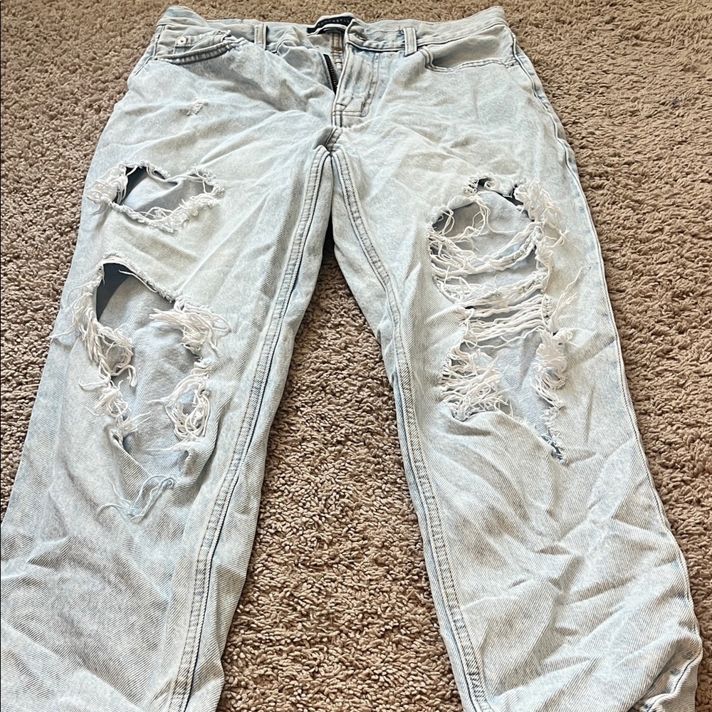 American Eagle By Payless Light Gray Distressed Jeans